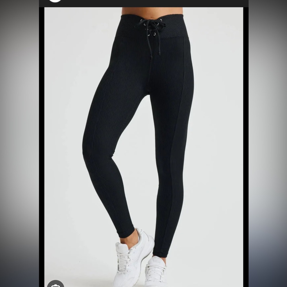 YEAR OF OURS Ribbed Football Field Leggings
